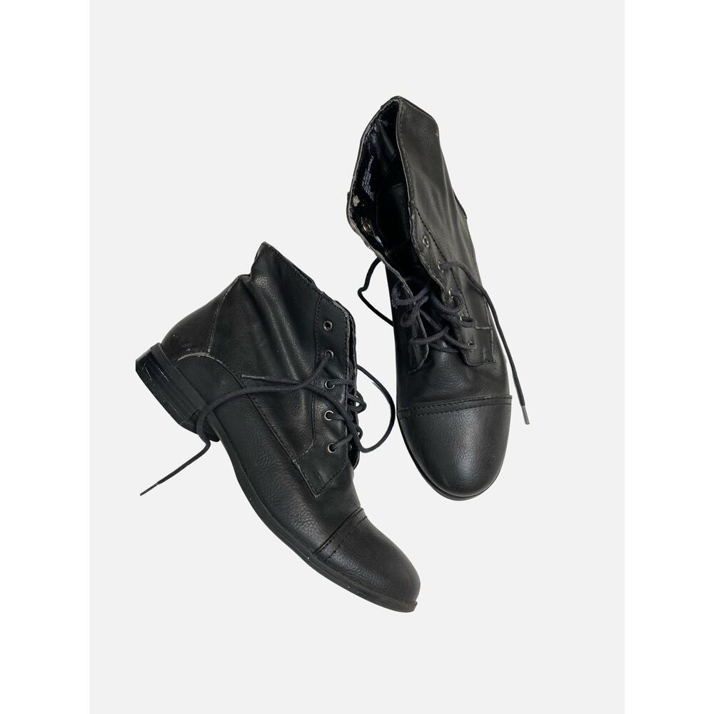 St. John’s Bay Faux Leather Lace Up Ankle Booties Black Size 7.5M